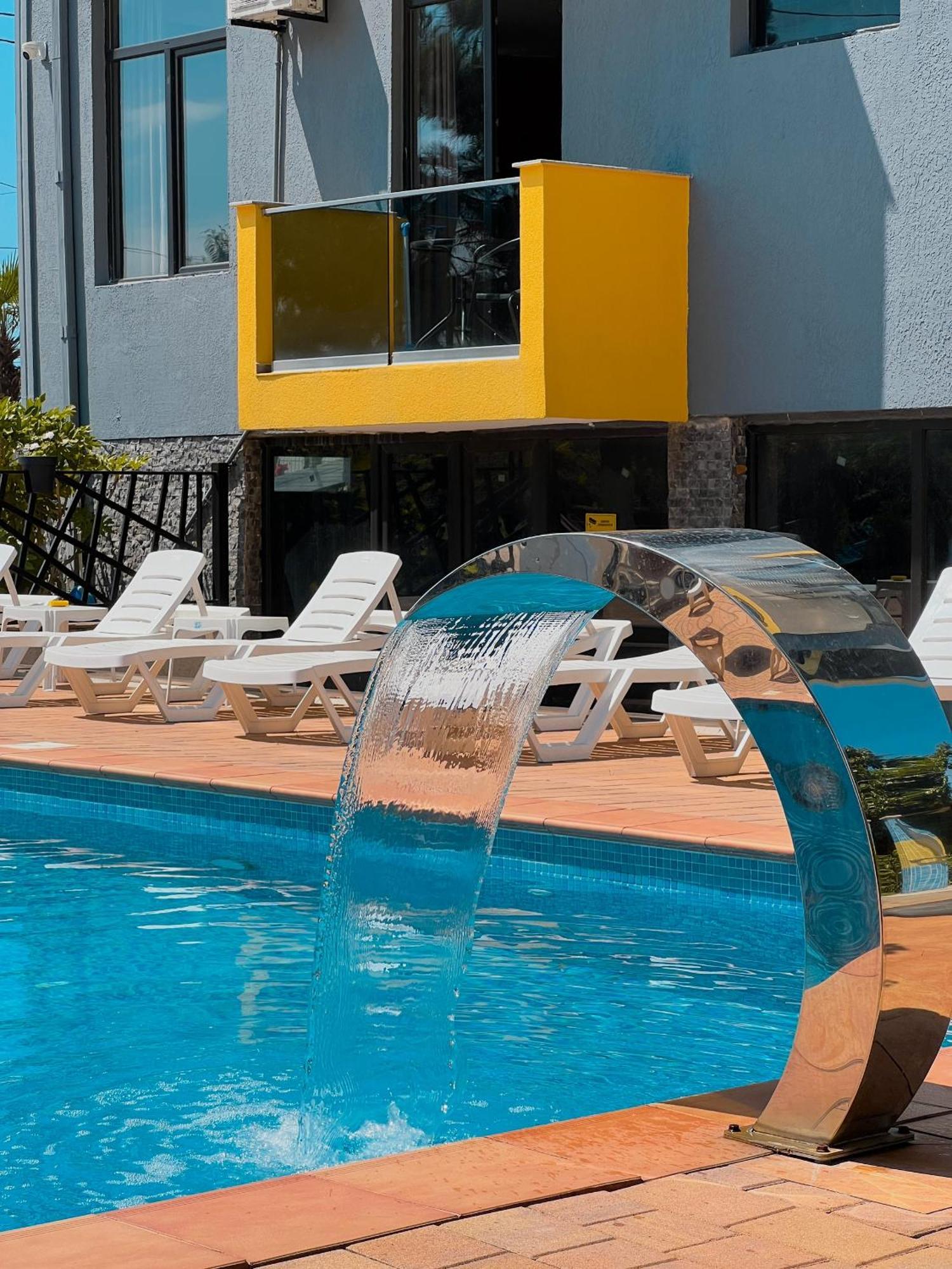 Casa Del Mar Hotel Kvariati Exterior foto